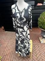 Nette jurk creme- zwart, Maat 38/40 (M), Zwart, Ophalen of Verzenden, Zo goed als nieuw