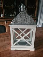 Witte Houten Lantaarn - Zeer Goede Staat, Huis en Inrichting, Woonaccessoires | Kandelaars en Kaarsen, Ophalen, 25 tot 50 cm, Zo goed als nieuw