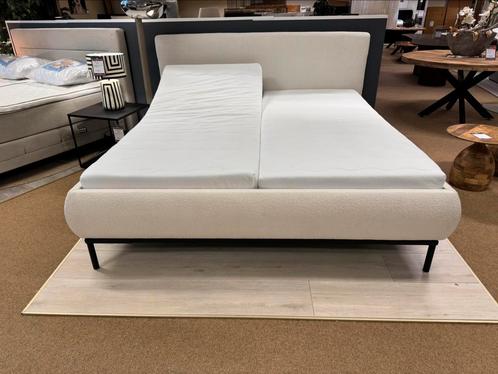 Ledikant Binderella 180 x 200 Elektrisch 60%Korting €1395,-, Huis en Inrichting, Slaapkamer | Bedden, Nieuw, Tweepersoons, 180 cm