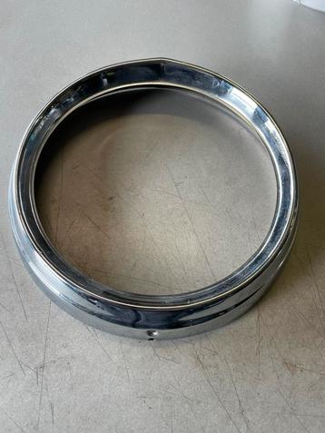 Ford 12m P4, koplamp chromen ring coupé, TS beschikbaar voor biedingen