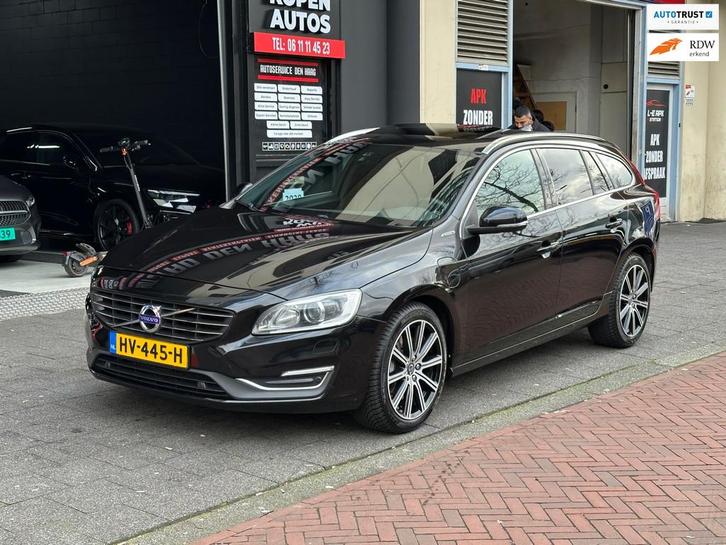 Volvo V60 2.4 D6 Twin Engine R-Design Aut Leer Navi Clima Ca, Auto's, Volvo, Bedrijf, Te koop, V60, 4x4, ABS, Achteruitrijcamera
