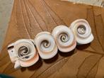 Vintage schelpen gave armband boho hippie elastisch sieraad, Overige materialen, Wit, Ophalen of Verzenden, Zo goed als nieuw