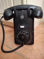 Zwarte bakelieten wandtelefoon van ptt, Telecommunicatie, Vaste telefoons | Niet Draadloos, Ophalen of Verzenden, Gebruikt, Bakeliet