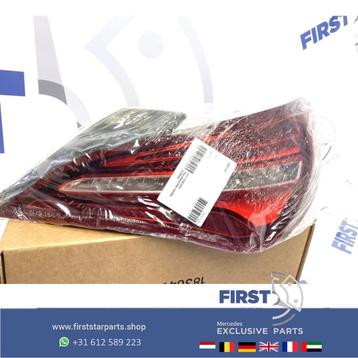 FACELIFT W117 C117 X117 CLA 45 AMG LED ACHTERLICHT RECHTS OR beschikbaar voor biedingen