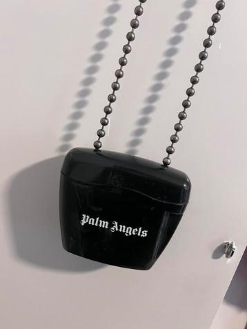 Mini Padlock Palm Angels beschikbaar voor biedingen