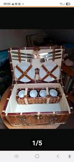 Picknick koffer /mand, Hobby en Vrije tijd, Picknickmanden, Ophalen, Nieuw