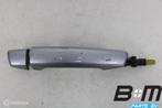 Portiergreep rechtsvoor LZ7G Audi A3 8V SB E-tron 8V0837206A, Gebruikt
