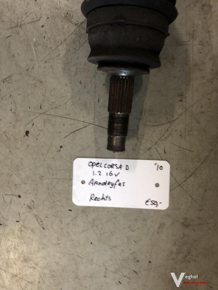 Opel Corsa D 1.2 16v 2010 Aandrijfas Rechts, Auto-onderdelen, Transmissie en Toebehoren, Gebruikt, Ophalen of Verzenden