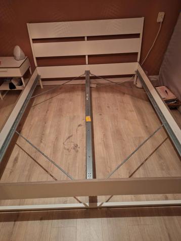 Ikea Bedframe 160x200 + 2 Lattenbodems - afbeelding 6