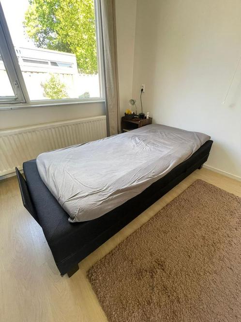 Moet zaterdag weg!! GRATIS!! Elektrisch bed / boxspring, Huis en Inrichting, Slaapkamer | Bedden, Ophalen