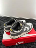 Nike Dunk Grey Grijs Sneakers Heren Maat 42.5, Kleding | Heren, Schoenen, Ophalen of Verzenden, Gedragen, Overige kleuren