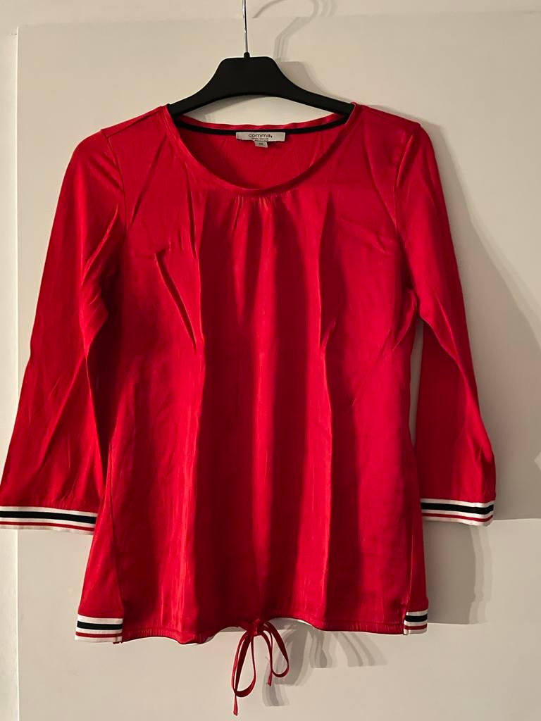 Nieuwe felrode top 3/4 mouw merk comma S/M maat, Kleding | Dames, Tops, Maat 38/40 (M), Ophalen of Verzenden, Zo goed als nieuw