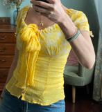 Bijzondere zijden blouse van Dolce & Gabbana, Dolce & Gabbana, Geel, Ophalen of Verzenden, Korte mouw