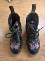 Dr. Martens zwart met bloemen maat 35, Kinderen en Baby's, Kinderkleding | Schoenen en Sokken, Ophalen of Verzenden, Gebruikt