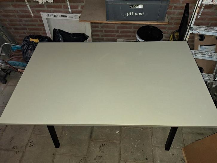 IKEA Trotten Bureau 120x70 - Zo Goed Als Nieuw!, Huis en Inrichting, Bureaus, Ophalen