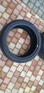 Te koop 2 Hankook autobanden, Ophalen