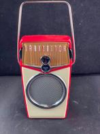 Radio vintage look jaren zestig., Audio, Tv en Foto, Radio's, Ophalen of Verzenden, Zo goed als nieuw, X, Radio