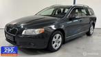 Volvo V70 2.5T Summum AUTOMAAT / LEER / XENON, Gebruikt, 2521 cc, Zilver of Grijs, 1583 kg