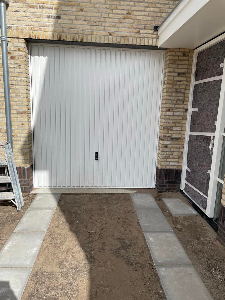 Nieuwe Hormann N80 kanteldeur 2250x2450, Doe-het-zelf en Verbouw, Deuren en Horren, Ophalen, 120 cm of meer, 215 cm of meer, Garagedeur