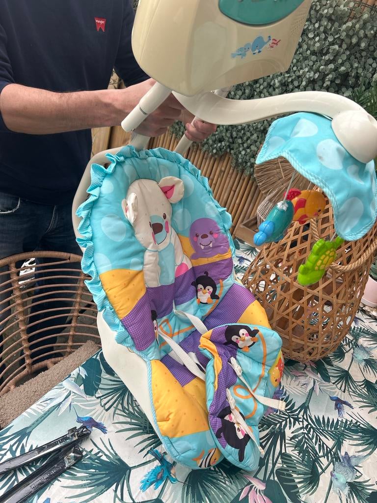 Mooi schommel voor baby, Fisher-Price, Gebruikt, Schommelstoel, Ophalen of Verzenden