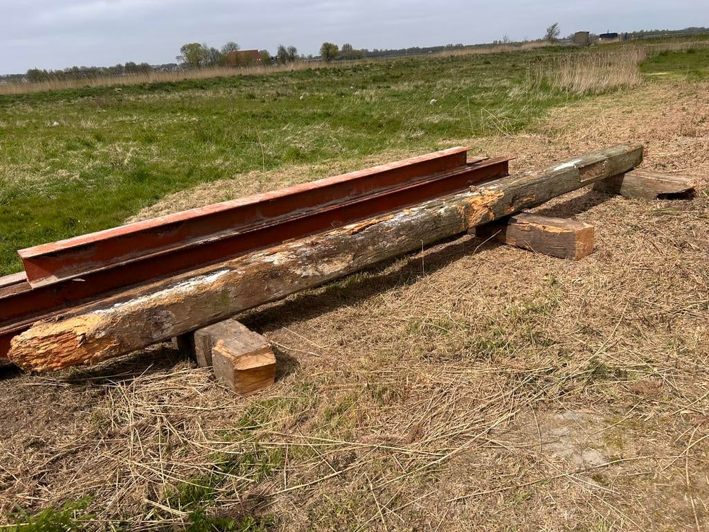 Oude bouwmaterialen: Nette gebinten, binten houten balken, Doe-het-zelf en Verbouw, Hout en Planken, Ophalen, Gebruikt, Balk, Overige houtsoorten