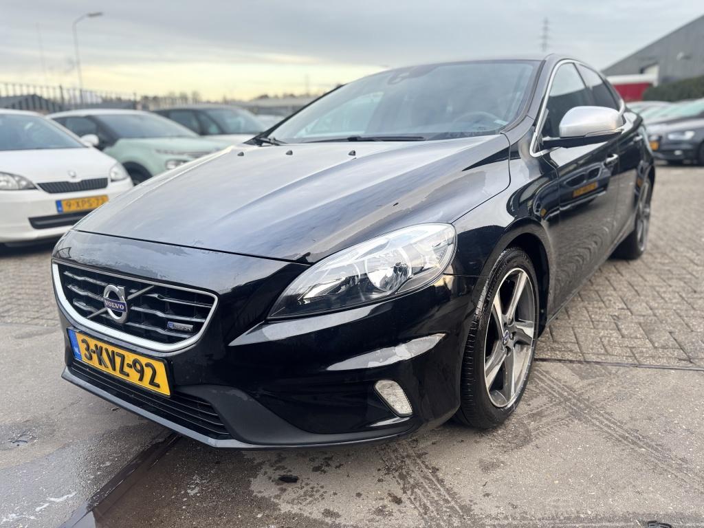 Volvo V40 1.6 D2 R-Design NAVI!AIRCO! (bj 2013), Auto's, Voorwielaandrijving, Euro 5, Gebruikt, 4 cilinders