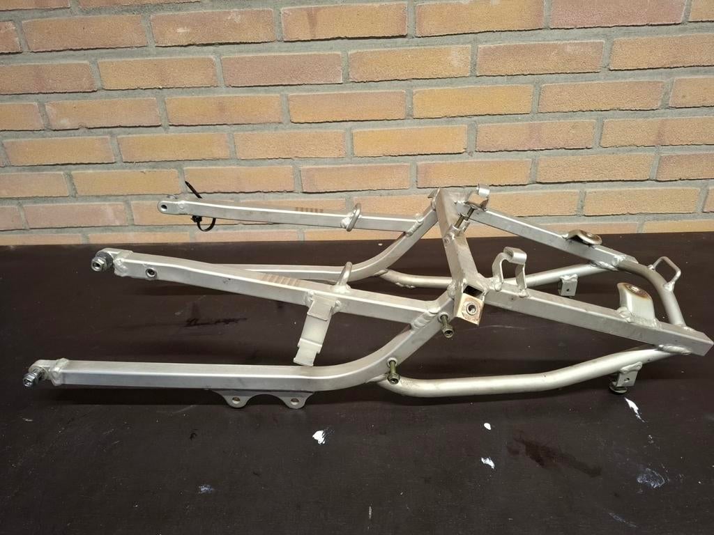 Subframe Suzuki GSXR 600 K1 K2 K3, Ophalen of Verzenden, Gebruikt