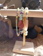 Set van 3 zomerse armbanden - nieuw, Sieraden, Tassen en Uiterlijk, Armbanden, Ophalen of Verzenden, Nieuw, Goud, Met bedels of kralen