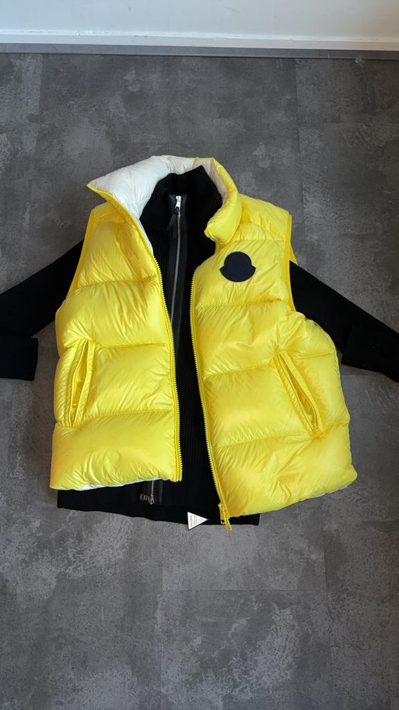 Moncler bodywarmer en vest voor 1000€ ipv 1600€, Ophalen of Verzenden, Zo goed als nieuw, Zwart
