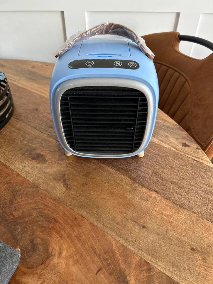 Compacte Mini Luchtkoeler - Draagbaar en Efficiënt, Witgoed en Apparatuur, Airco's, Nieuw, Tafel- of Grondventilator, Minder dan 60 m³