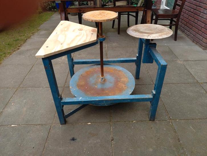 Pottenbakkersschijf /draaischijf met veel glazuur en m, Hobby en Vrije tijd, Pottenbakken, Gebruikt, Ophalen of Verzenden