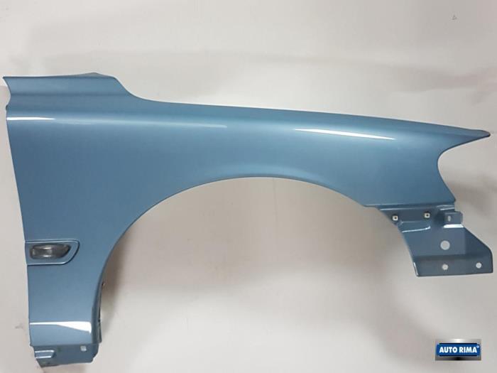 Scherm rechts-voor van een Volvo V70 (459), Gebruikt, -, -, Ophalen of Verzenden