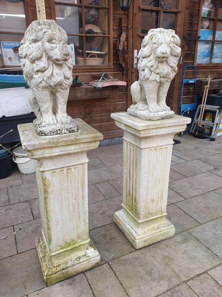 Set leeuwen op sokkel zuil pilaar, Tuin en Terras, Tuinbeelden, Ophalen, Nieuw