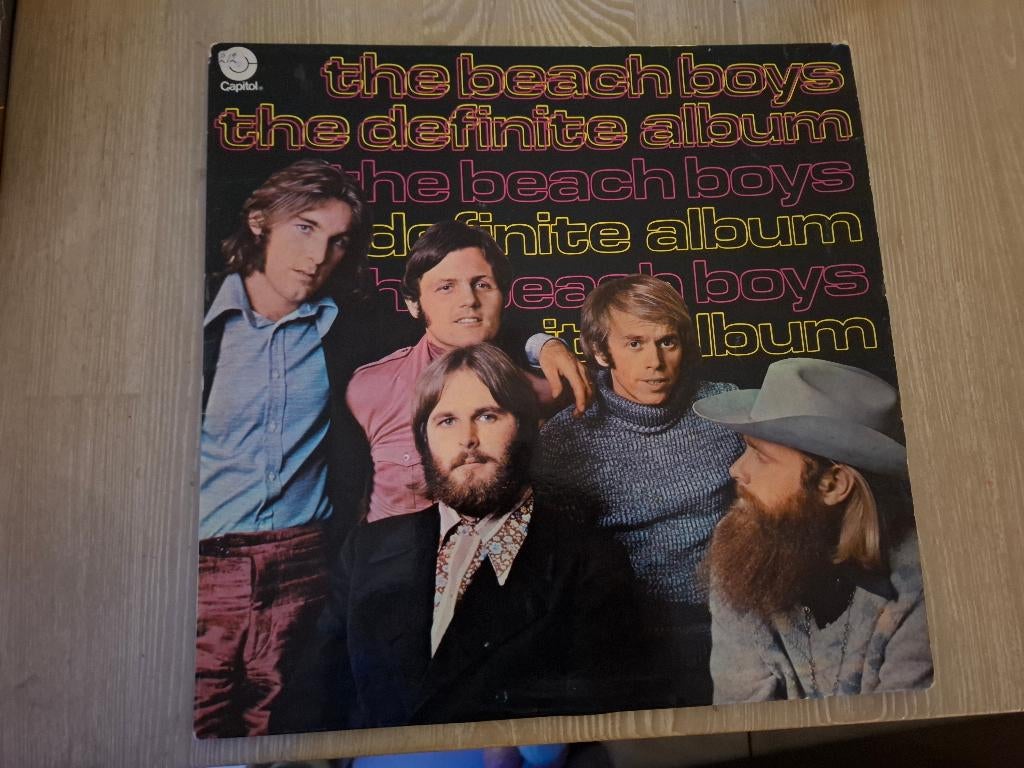 LP The Beach Boys – The Definite Album. (1975), Cd's en Dvd's, Vinyl | Rock, Gebruikt, Poprock, 1970 - 1979, 12 inch, Ophalen of Verzenden