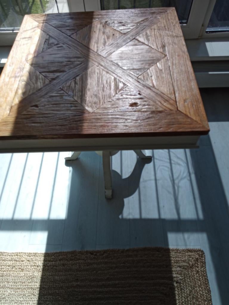 Kleine houten eettafel voor 2 personen, Huis en Inrichting, Tafels | Eettafels, Ophalen