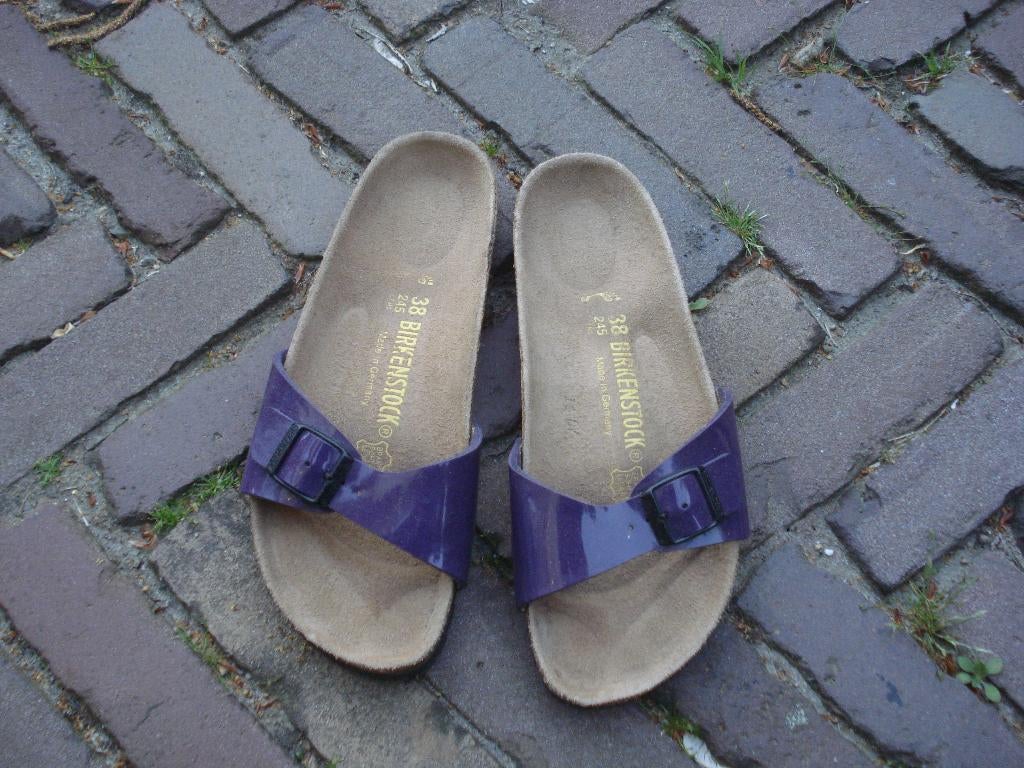 BIRKENSTOCK MADRID PAARS 38 NU GRATIS VERZENDING VIA POST, Kleding | Dames, Schoenen, Slippers, Overige kleuren, Verzenden, Nieuw