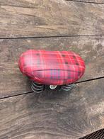 Lemet fietszadel rokzadel - Geruit rood, Ophalen of Verzenden, Gebruikt, Algemeen, Zadel