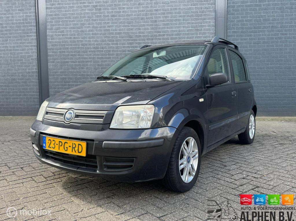 Fiat Panda 1.2 Emotion- Nap- Pano- Airco, Auto's, Fiat, Voorwielaandrijving, Gebruikt, Parkeersensor, Zwart