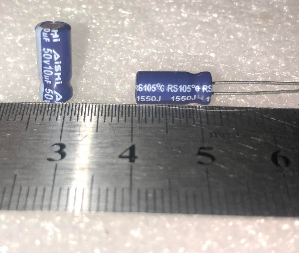 10uF 50v Aishi RS serie, Ophalen of Verzenden, Nieuw