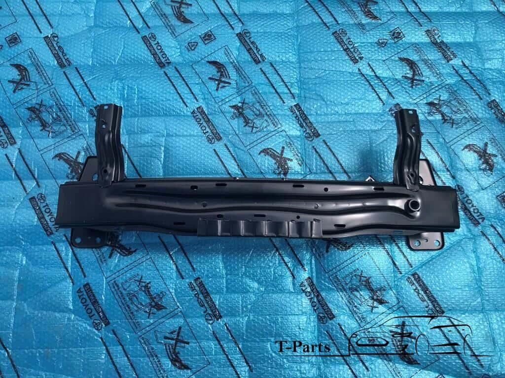 Hyundai i10 voorbumper balk bumperbalk NIEUW 2013-2019