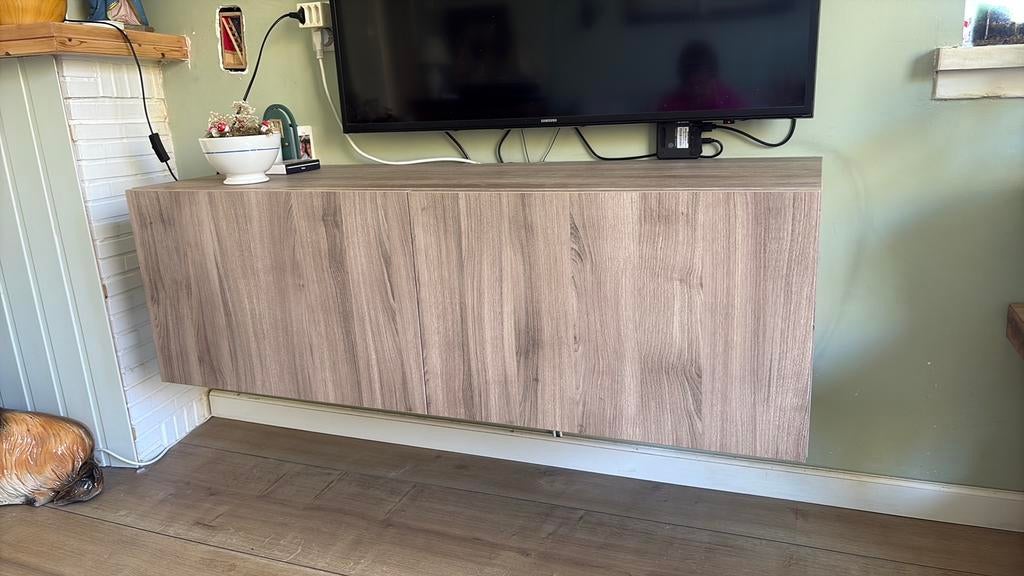 Tv meubel Ikea, Ophalen, 100 tot 150 cm, Eiken fineer, Zo goed als nieuw