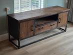 Tv-meubel Metvint 150 x 60 mangohout, Huis en Inrichting, Kasten | Televisiemeubels, Ophalen, 100 tot 150 cm, Zo goed als nieuw