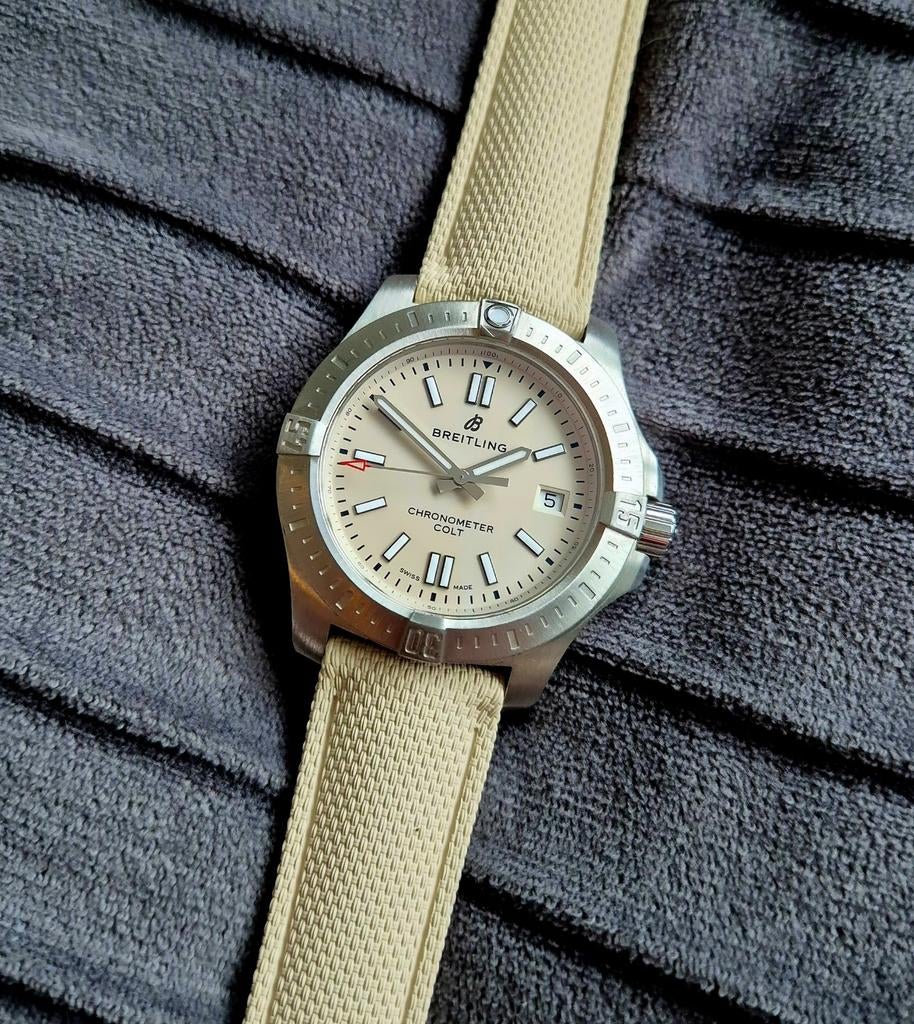 Breitling Colt chronomat automaat horloge 2022, Ophalen of Verzenden, Zo goed als nieuw, Leer, Overige merken