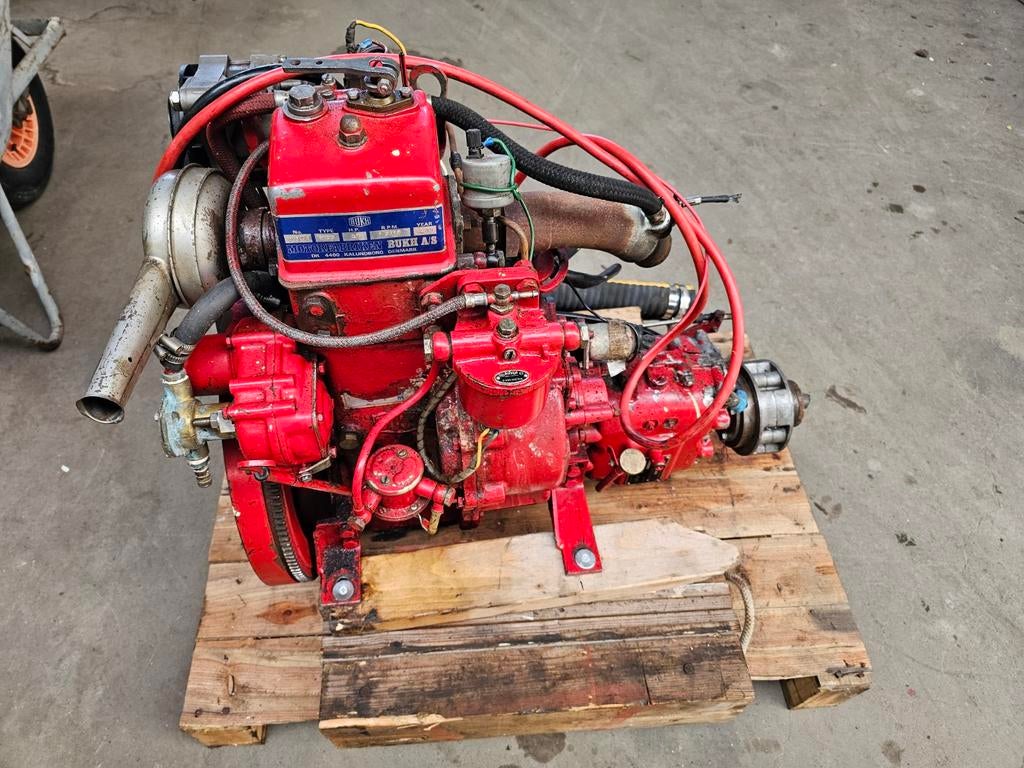 Dukh DV10 diesel 1 cilinder, Watersport en Boten, Buiten- en Binnenboordmotoren, Ophalen, 10 tot 30 pk, Gebruikt, Binnenboordmotor