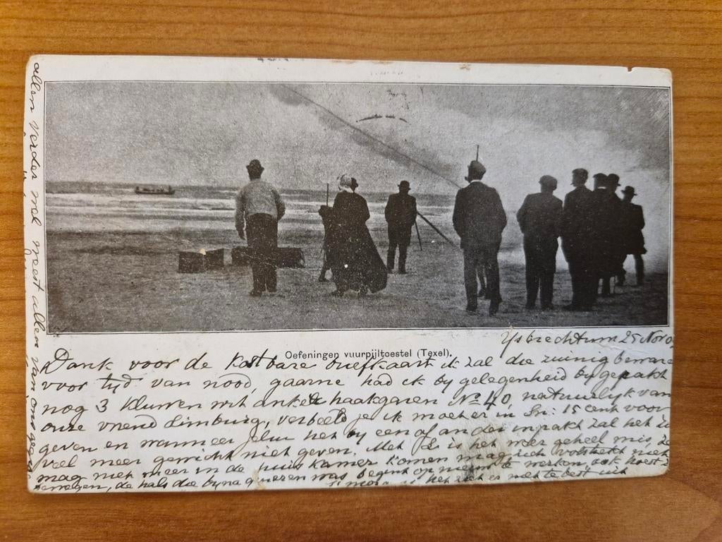 ANSICHTKAART TEXEL OEFENING VUURPIJLTOESTEL, Ophalen of Verzenden, Waddeneilanden