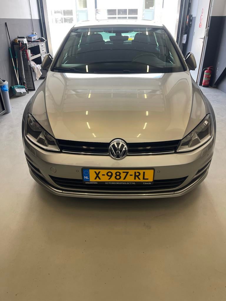Volkswagen Golf 7 1.2 TSI 81KW 5D 2017 Grijs, Auto's, Volkswagen, Particulier, Golf, ABS, Adaptieve lichten, Adaptive Cruise Control