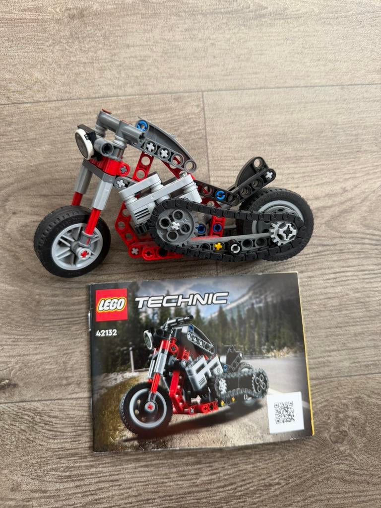 Lego Technic 42132, Lego, Compleet, Ophalen of Verzenden, Zo goed als nieuw