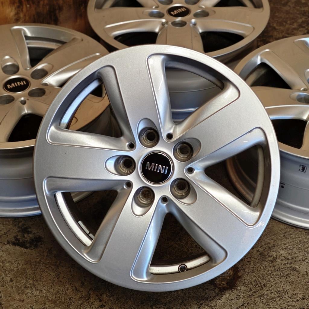 Org. 16" Mini Countryman F60 517 BMW 1 serie F40 F41, Overige, Gebruikt, Velg(en), 16 inch