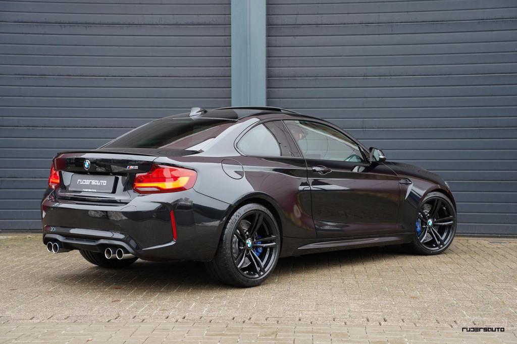 BMW M2 - 2-serie Coupé | DCT LCI | Schuifdak | Adaptive LED, Achterwielaandrijving, Gebruikt, Zwart, 4 stoelen