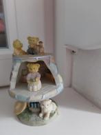 Vintage huisje met beertjes., Verzamelen, Ophalen of Verzenden, Zo goed als nieuw, Beeldje, Overige merken